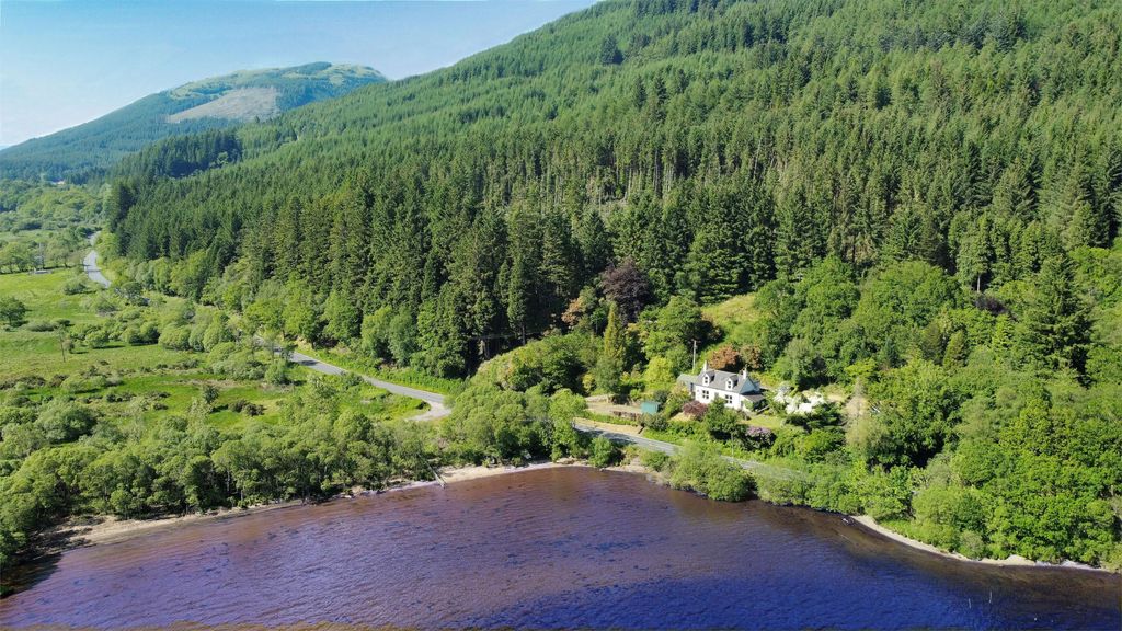 Additional image 3 of 4 bed detached house for saleCambusdhu, Loch Eck, Dunoon PA23