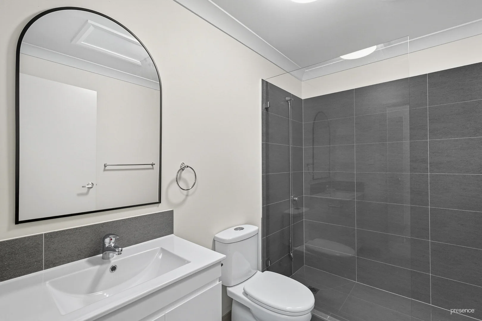 Additional image 13 of 9/10 Vale Street, Birmingham Gardens NSW 2287