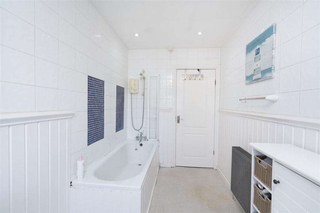 Additional image 10 of 4 bed detached house for saleBlue Hill Lane, Wortley, Leeds LS12