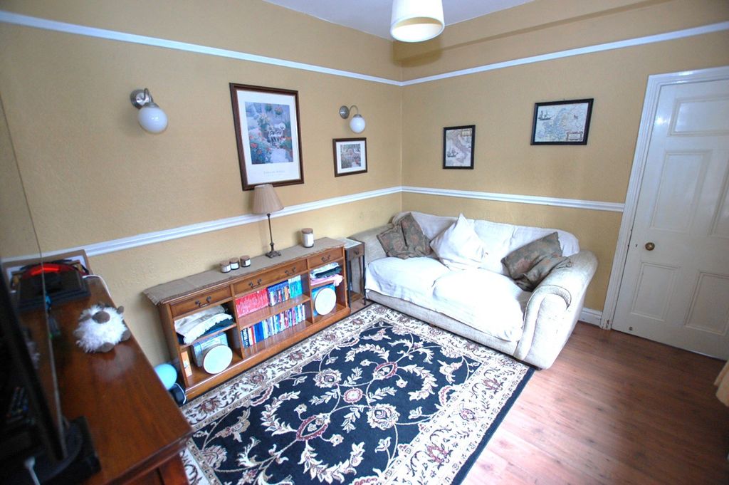 Additional image 7 of 3 bed semi-detached house for saleCurrier Lane, Ashton-Under-Lyne, Greater Manchester OL6