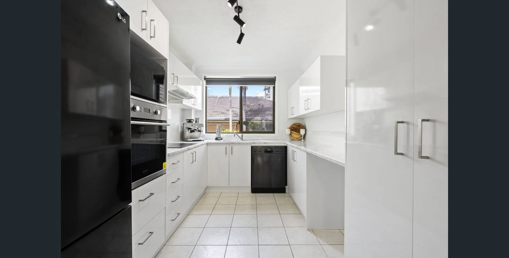 Additional image 3 of 10/35-37 Old Burleigh Road, Surfers Paradise QLD 4217
