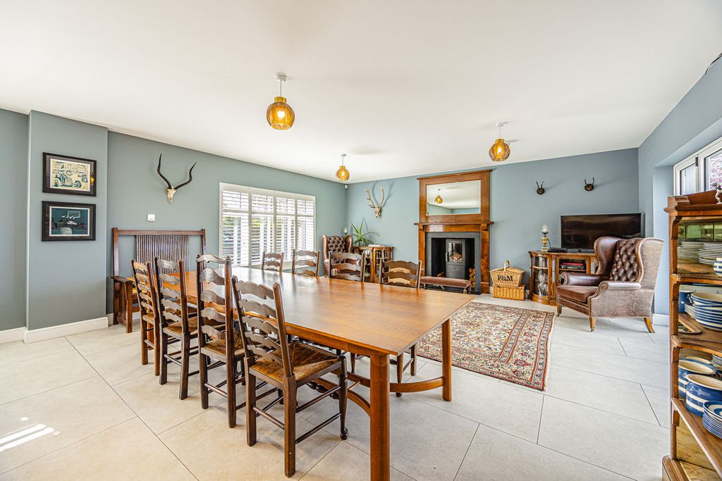 Additional image 16 of 4 bed detached house for saleThe Brackens, Benfleet SS7