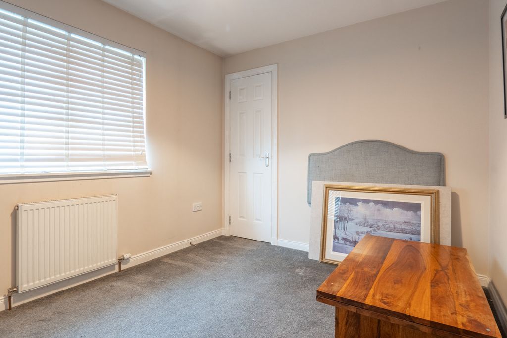 Additional image 12 of 2 bed flat for saleHolm Farm Road, Inverness IV2