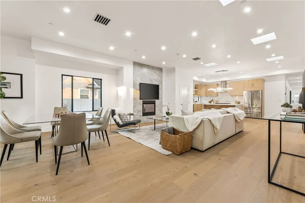Additional image 13 of 1170 S Lucerne Blvd, Los Angeles, CA 90019