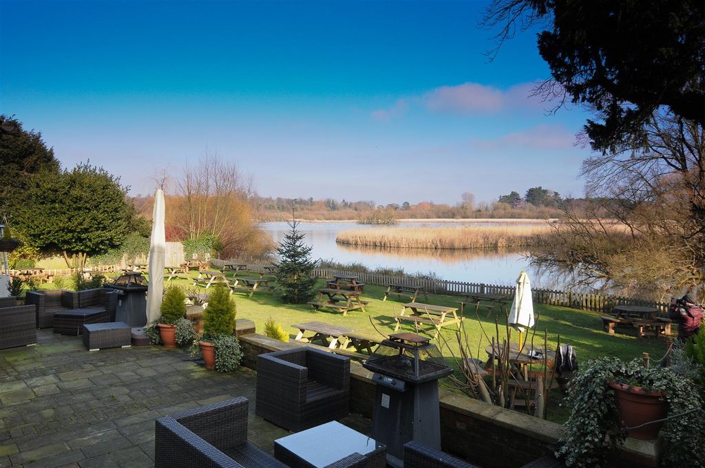 Additional image 33 of 1 bed flat for saleWayfarer Place, The Dean, Alresford SO24