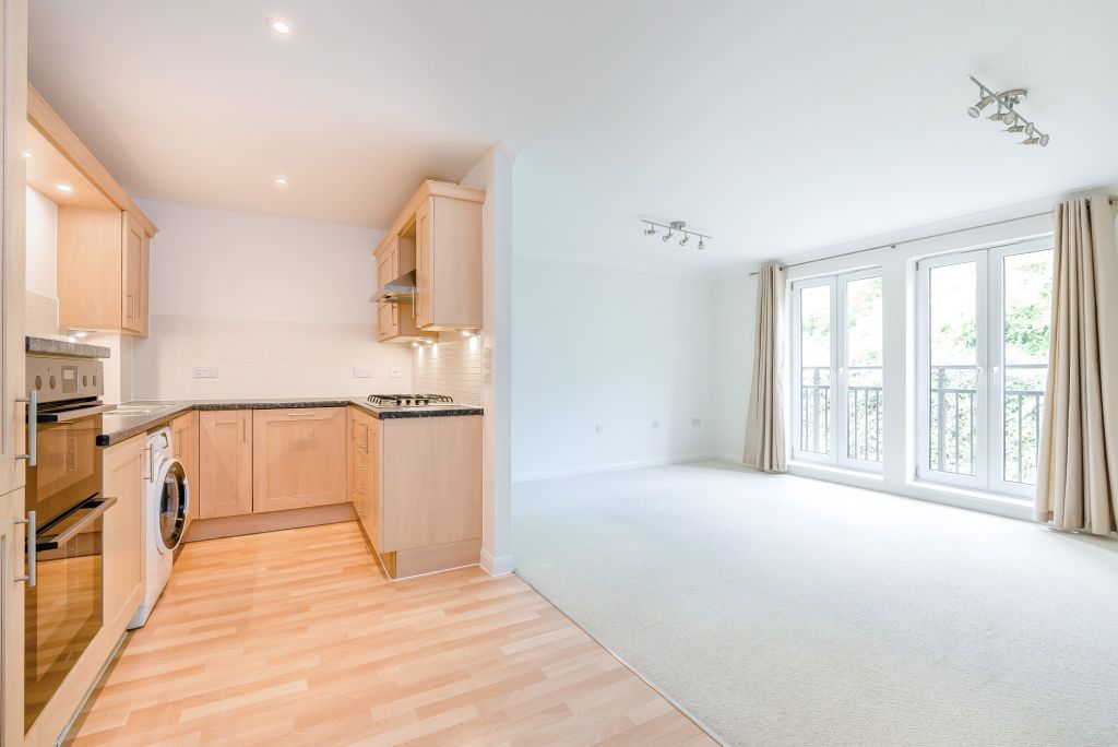 Additional image 2 of 2 bed flat for saleWhielden Street, Amersham HP7
