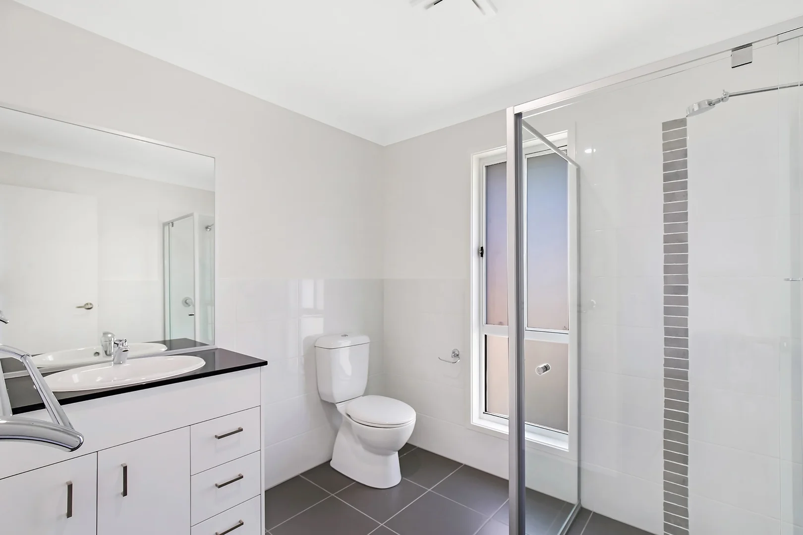 Additional image 8 of 14 Daintree Court, Park Ridge QLD 4125