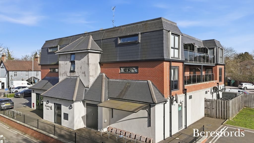 Additional image 10 of 2 bed flat for saleUpminster Road, Upminster RM14