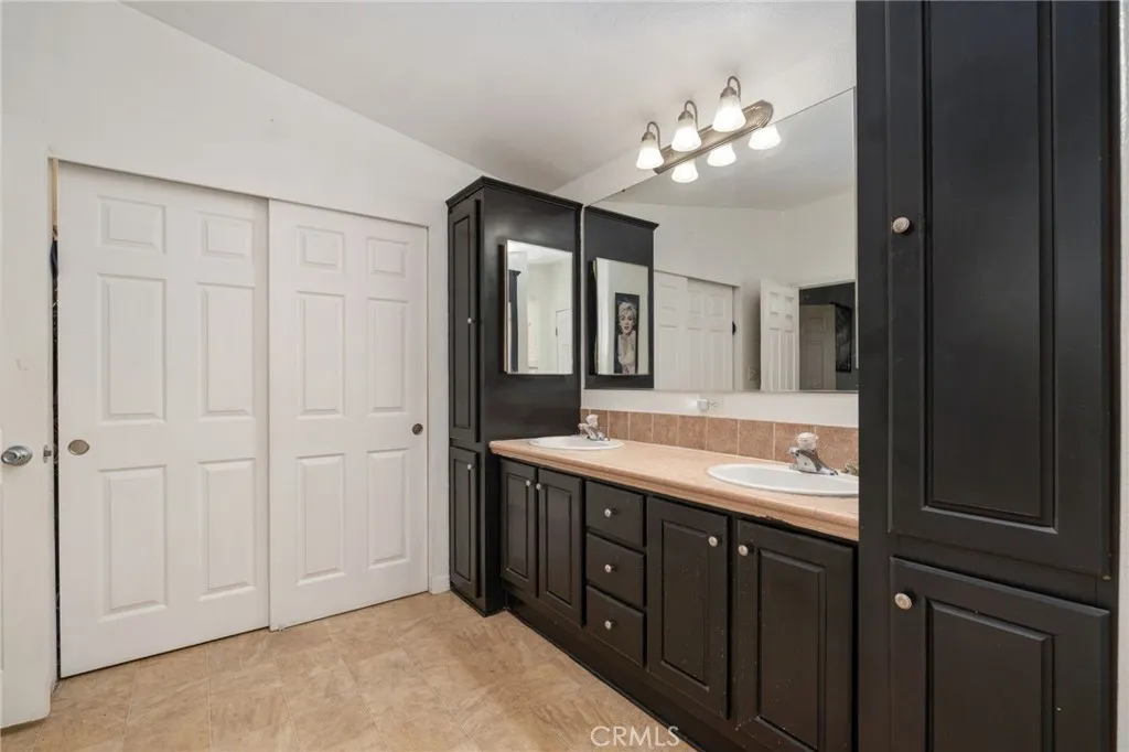 Additional image 46 of 16860 Slover Ave, Fontana, CA 92337