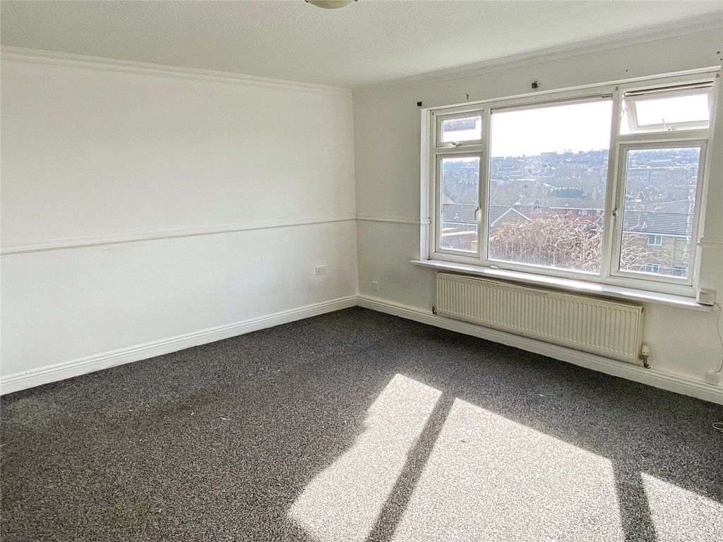 Additional image 2 of 2 bed flat for saleChinewood Avenue, Batley WF17