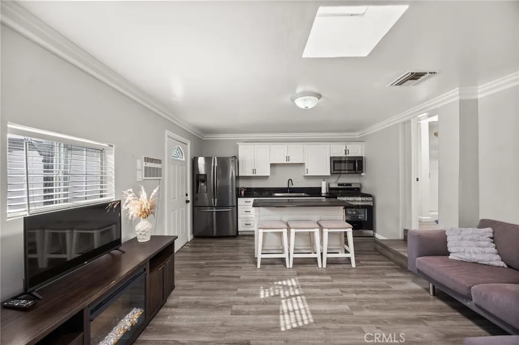 Additional image 82 of 11213 Haskell Avenue, Granada Hills, CA 91344