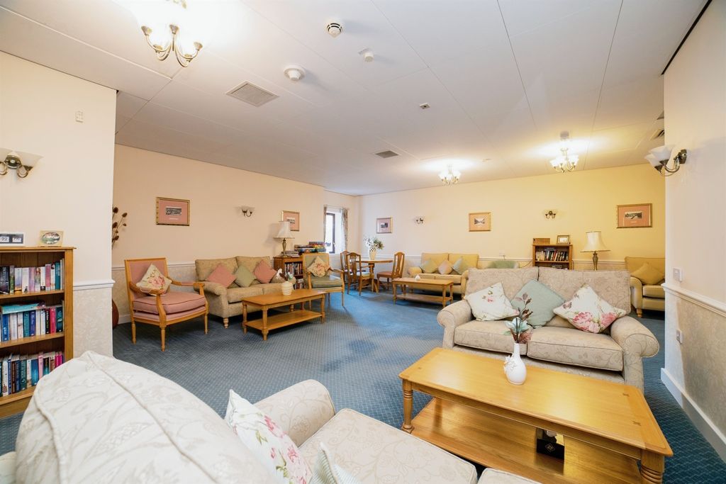 Additional image 12 of 1 bed flat for saleSpringwood Gardens, Belper DE56
