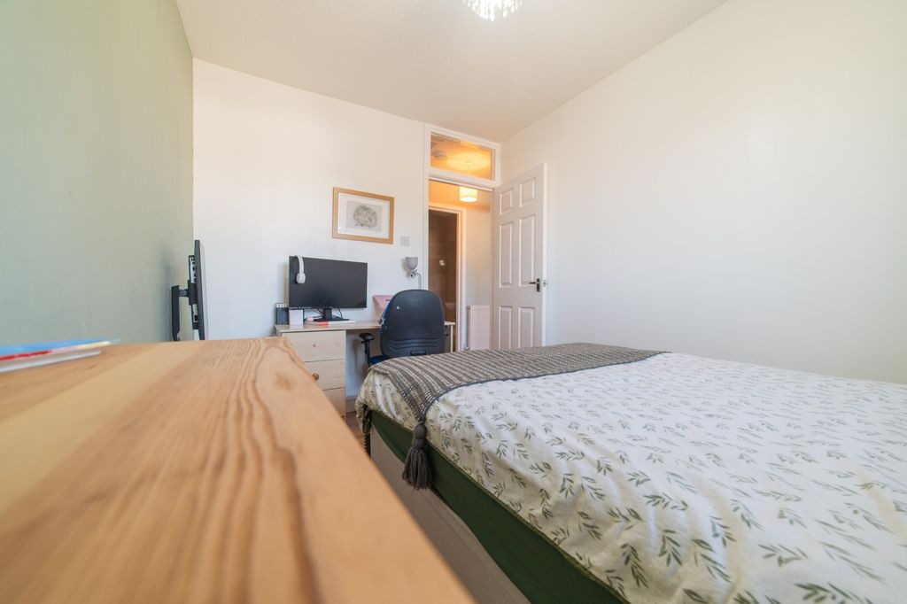 Additional image 15 of 2 bed flat for saleStacey Court, Roath CF24
