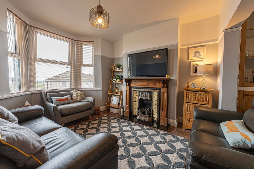 Additional image 3 of 3 bed semi-detached house for saleBrynglas Avenue, Newport NP20