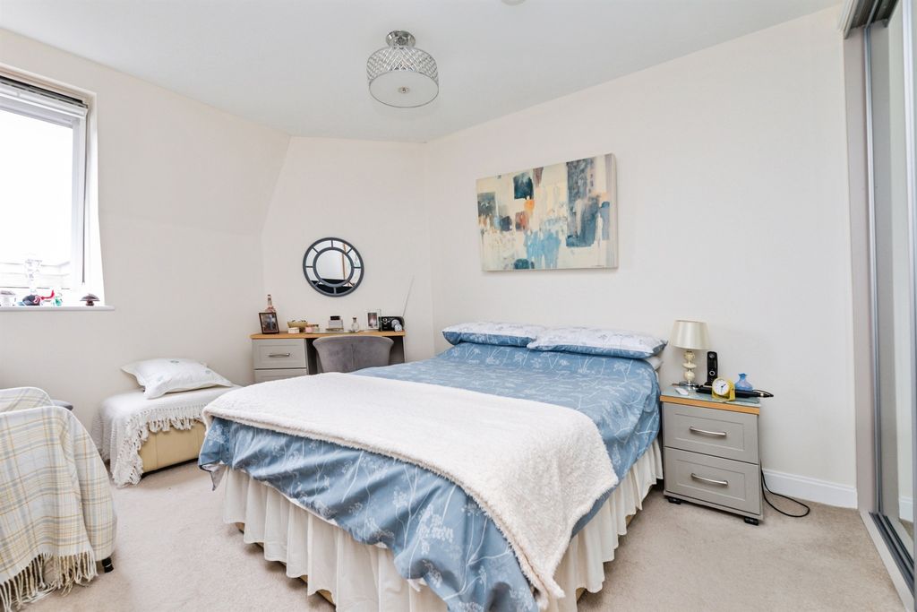 Additional image 14 of 2 bed flat for saleBerneslai Close, Barnsley S70