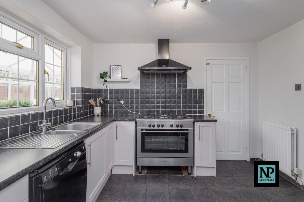 Additional image 13 of Avill, Hockley, B77