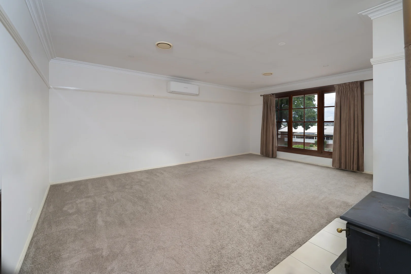 29 Gordon Street, Armidale NSW 2350 photo 5