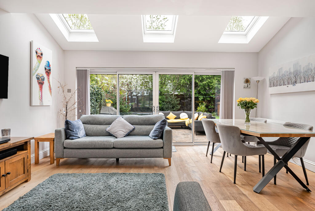 Additional image 8 of Brache Close, Redbourn, Hertfordshire, AL3