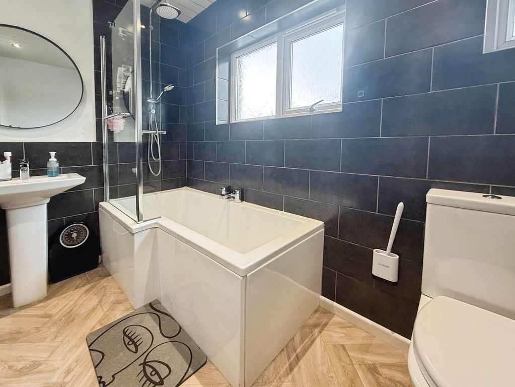Additional image 12 of 3 bed semi-detached house for salePark Road, Barnoldswick BB18