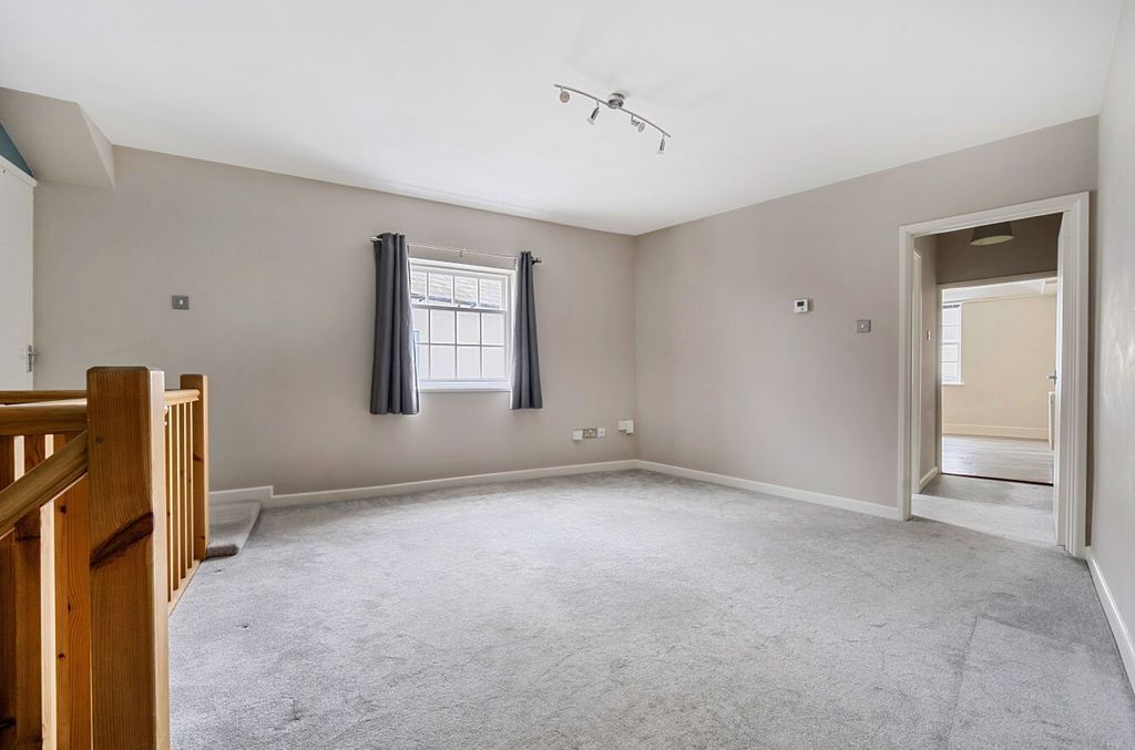 Additional image 5 of 1 bed flat for saleWest Street, Emsworth PO10