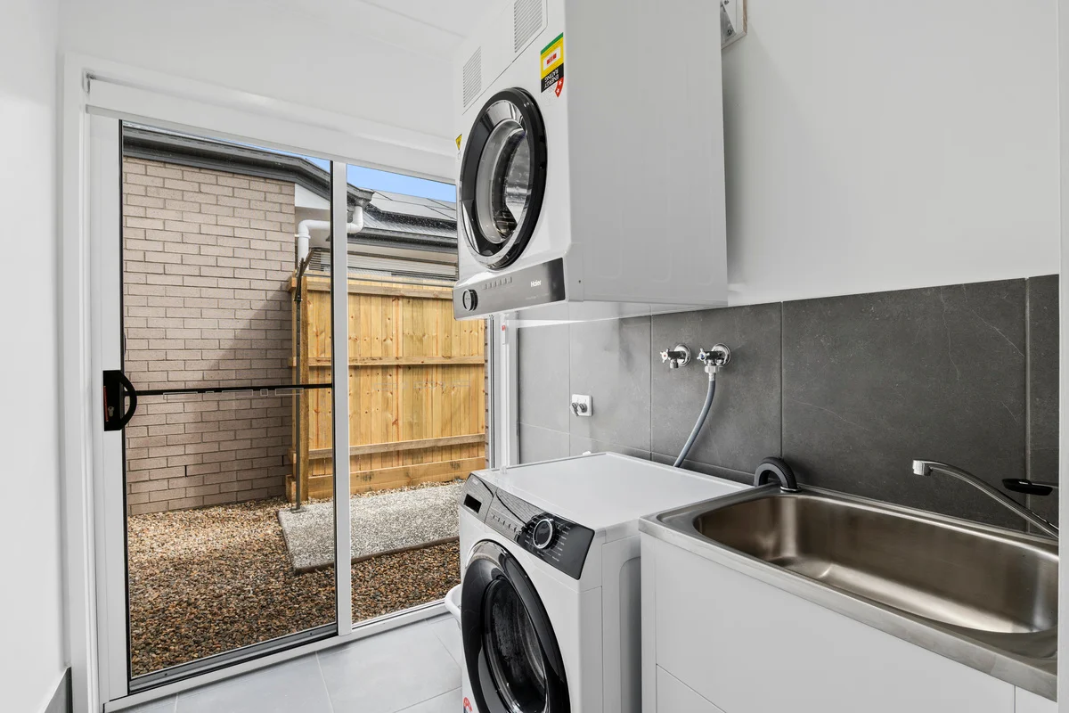 Additional image 21 of 2/44 Hewing Place, Park Ridge QLD 4125