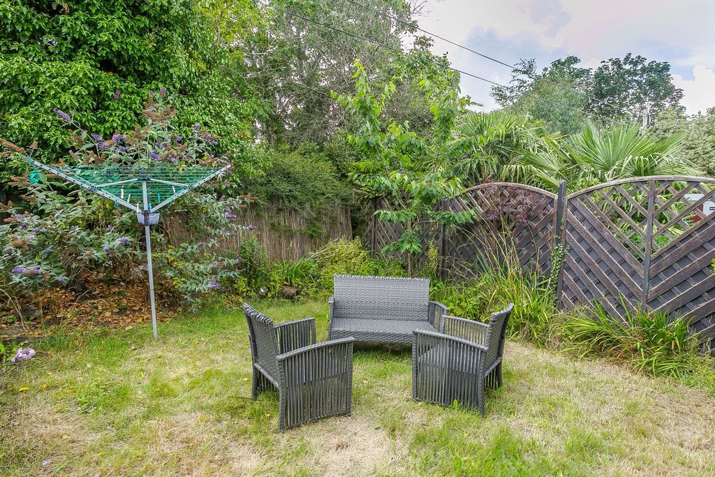 Additional image 25 of 3 bed semi-detached house for saleMoredun Park Gardens, Edinburgh EH17
