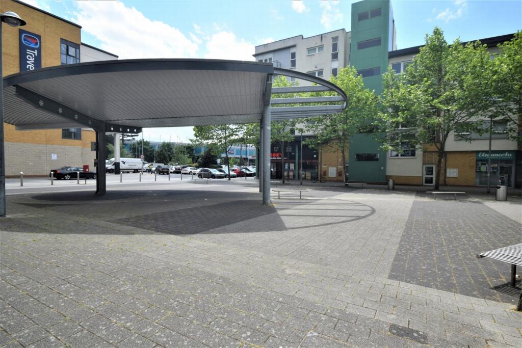 Parkhouse Court, Hatfield, AL10
