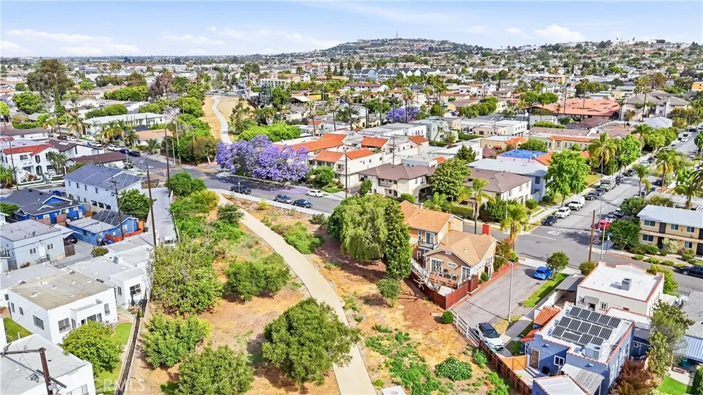Additional image 59 of 800 Termino Avenue Unit 5, Long Beach, CA 90804
