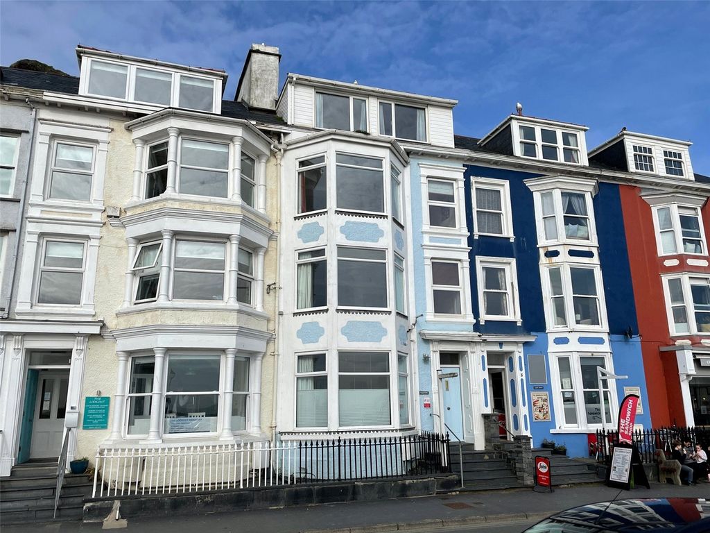 5 bed terraced house for saleGlandovey Terrace, Aberdovey/Aberdyfi, Gwynedd LL35