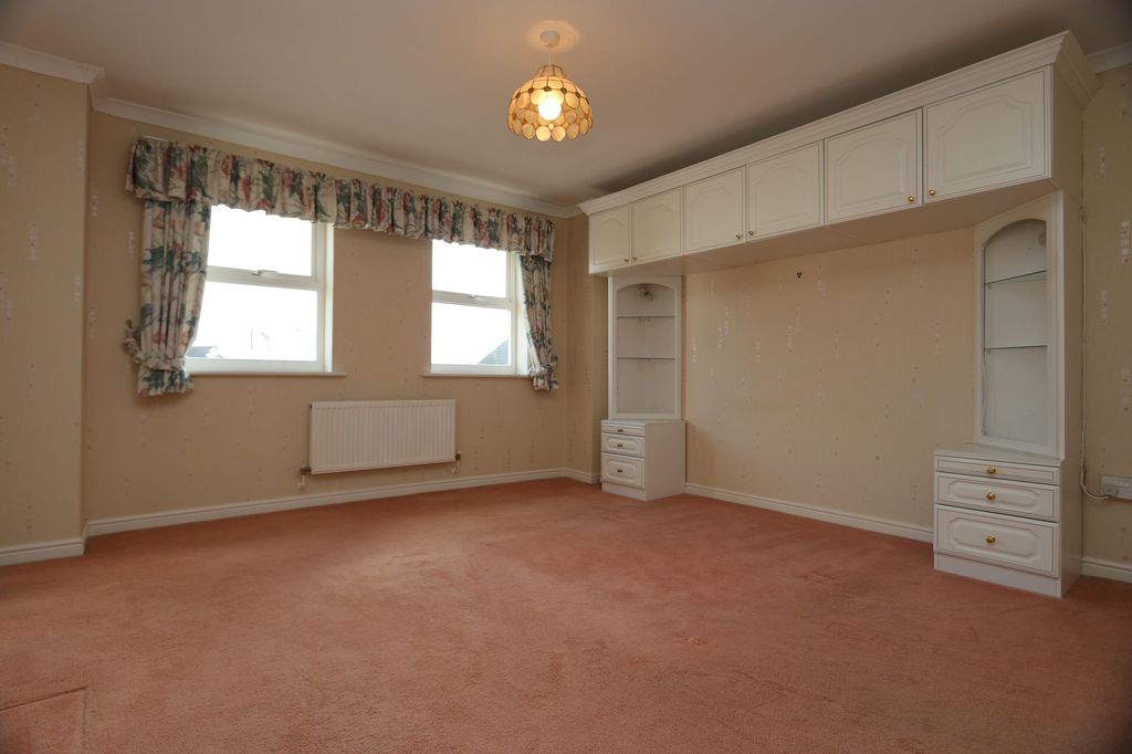 Additional image 22 of 4 bed property for saleMarine Drive, Barry CF62