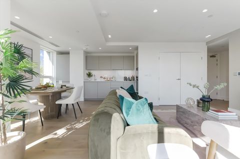 Chiswick Green, London W4