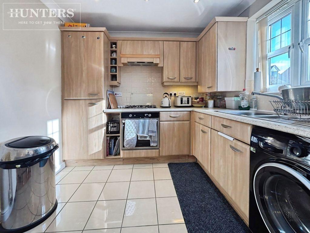 Additional image 5 of 2 bed flat for saleOld Oaks View, Barnsley S70