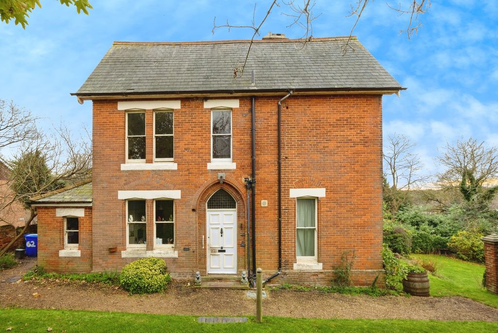 Additional image 12 of 7 bed detached house for saleCambridge Road, Aldershot, Hampshire GU11