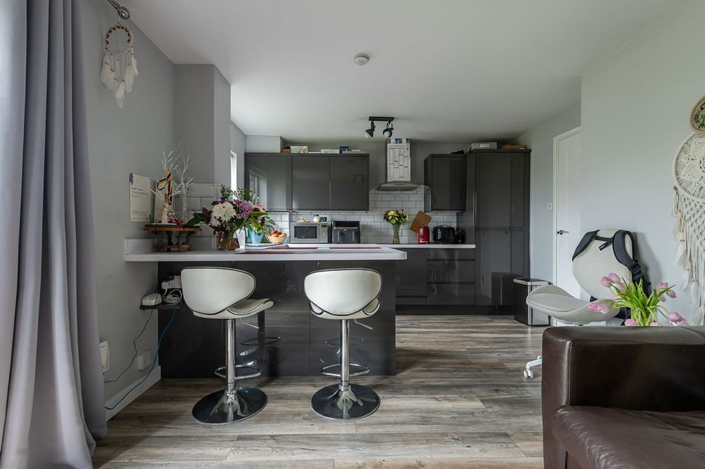 Additional image 9 of 2 bed flat for saleKingston Street, Hull HU1