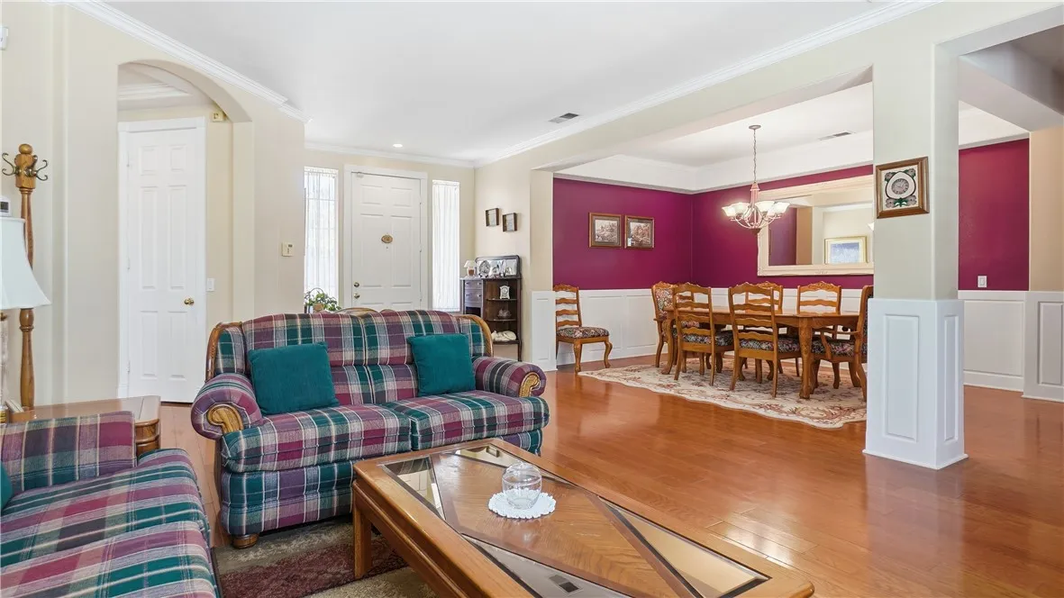 Additional image 55 of 16693 Weeping Willow Dr, Riverside, CA 92503
