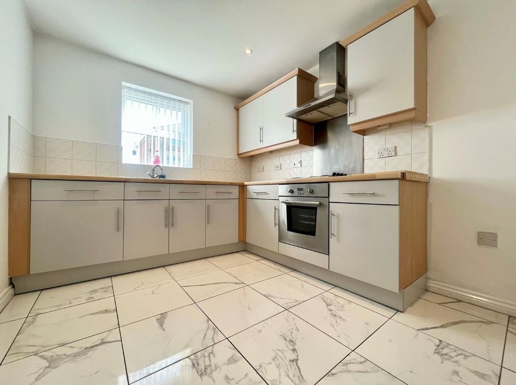 2 bed flat for saleDorman Gardens, Middlesbrough TS5