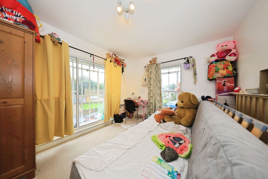 Additional image 7 of 2 bed flat for saleLowbridge Walk, Bilston WV14