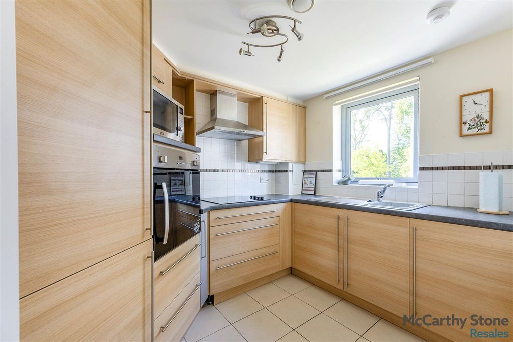 Additional image 6 of 1 bed flat for saleFlorence Court, 402 North Deeside Road, Aberdeen AB15