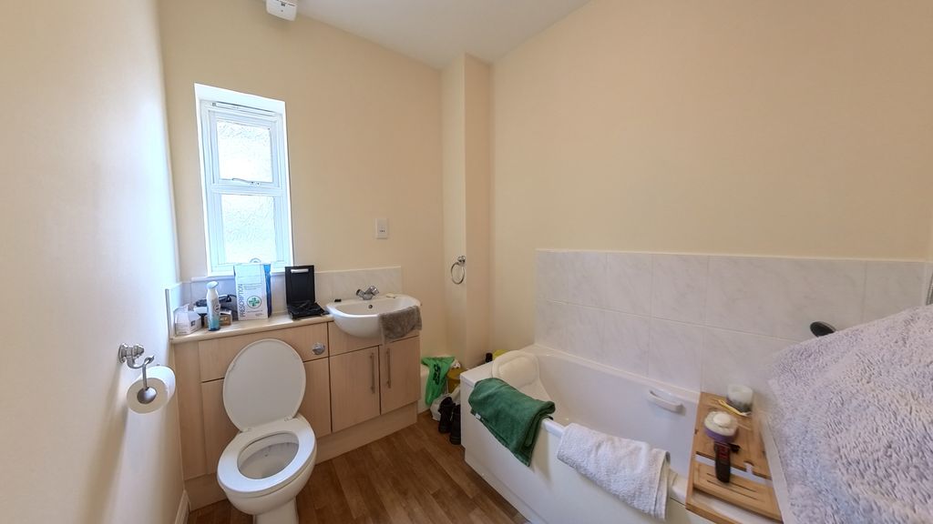 Additional image 8 of 2 bed flat for saleBritannia Wharf, Bingley BD16