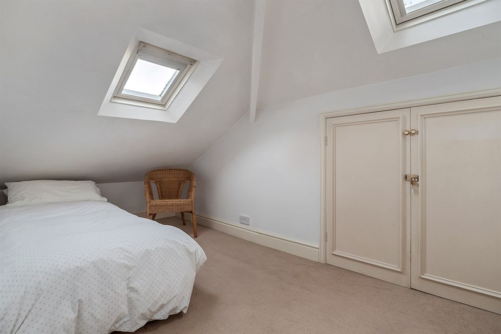 Additional image 20 of 5 bed semi-detached house for saleStamford Road, Alderley Edge SK9