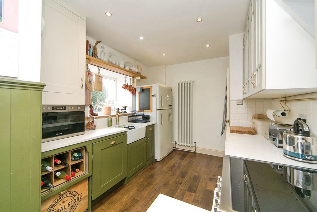 Additional image 5 of 2 bed flat for saleTy Mawr Road, Deganwy, Conwy LL31