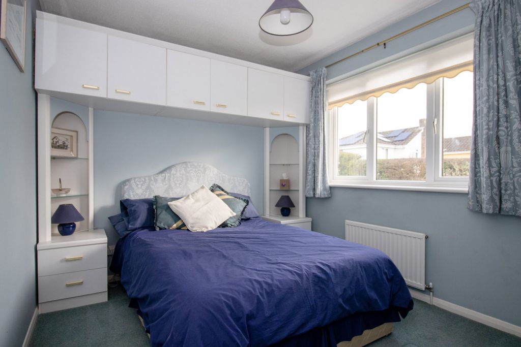 Additional image 8 of 4 bed detached house for saleOrchard Close, Alresford SO24