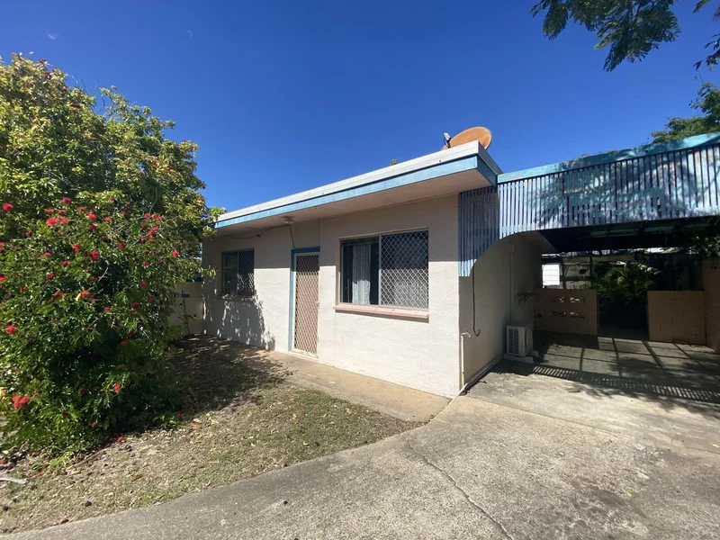 2/39 Rossella Street, West Gladstone QLD 4680
