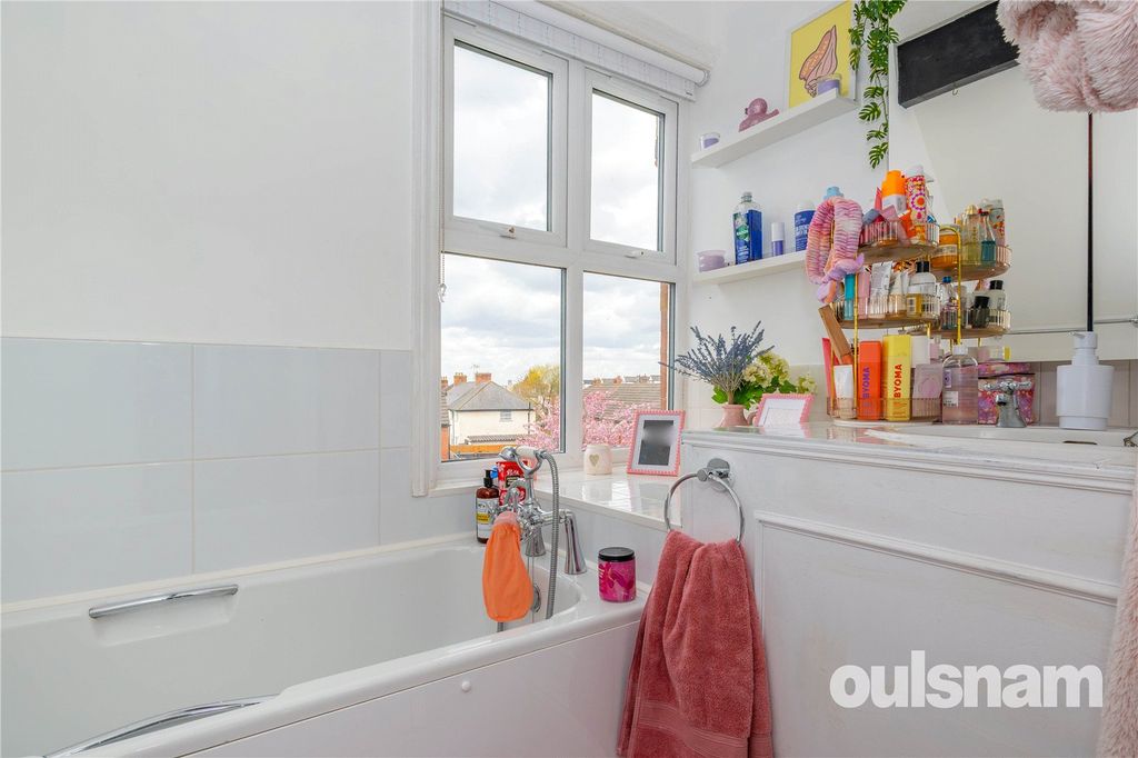 Additional image 14 of 1 bed flat for saleNaden Green, 74-76 Middleton Hall Road, Kings Norton, Birmingham B30