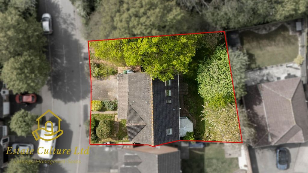 Additional image 5 of 7 bed detached house for salePrimrose Drive, Bedworth CV12