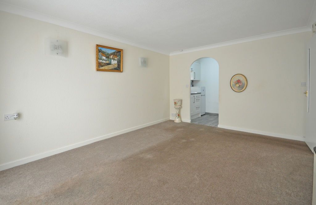 Additional image 3 of 1 bed property for saleGarden Access, Bryngwyn Road, Newport NP20