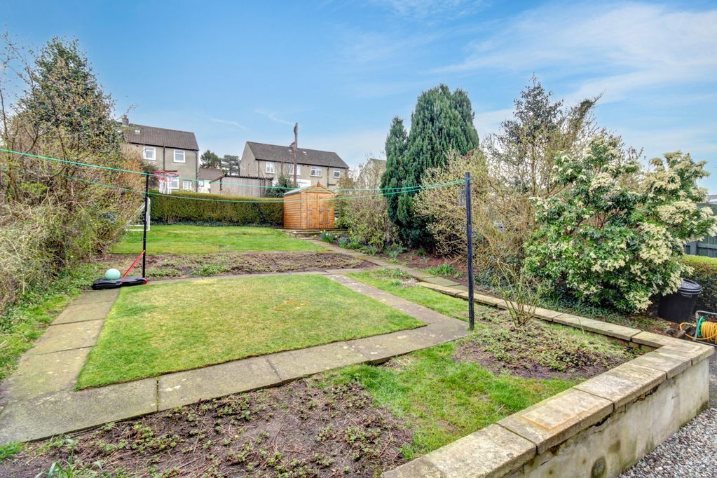 Additional image 17 of 3 bed semi-detached house for saleWhiteford Avenue, Dumbarton G82