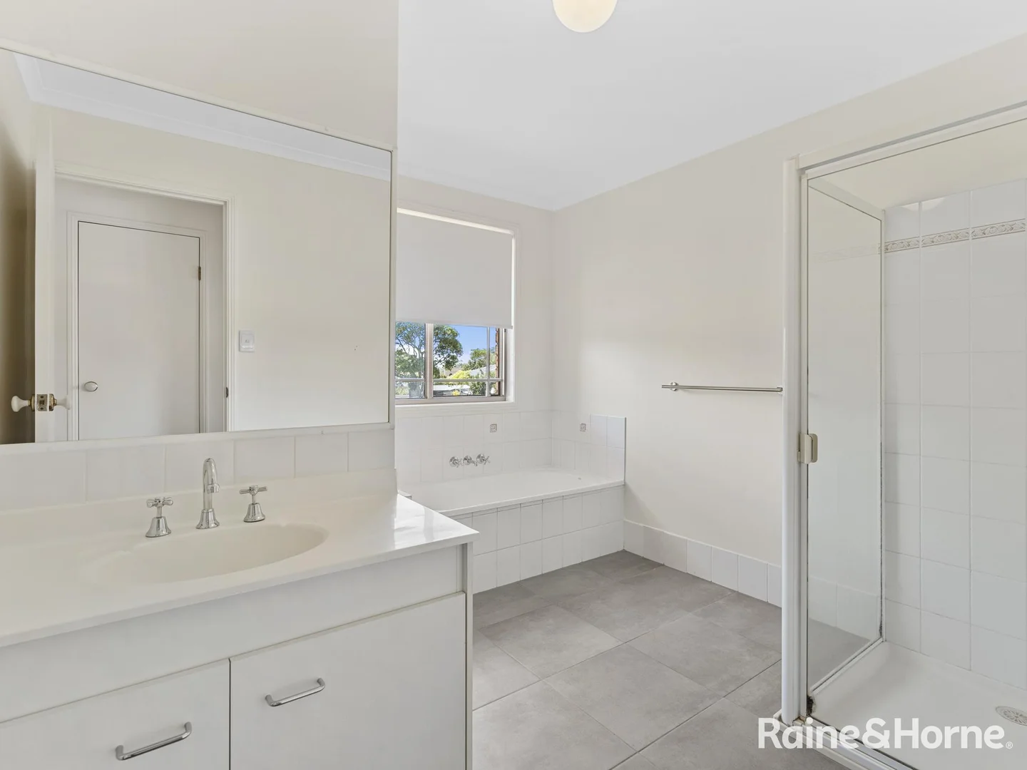 Additional image 13 of 46 Pitt Street, Redland Bay QLD 4165