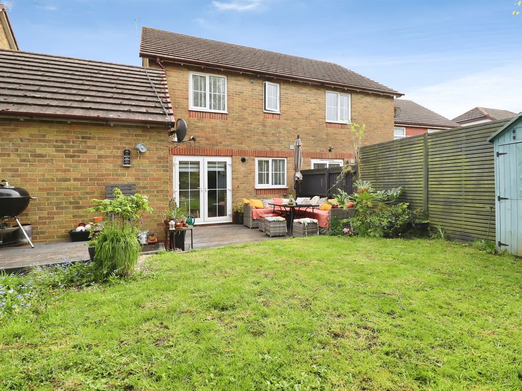 Additional image 2 of 3 bed semi-detached house for saleGreat Burnet Close, St. Mellons, Cardiff CF3
