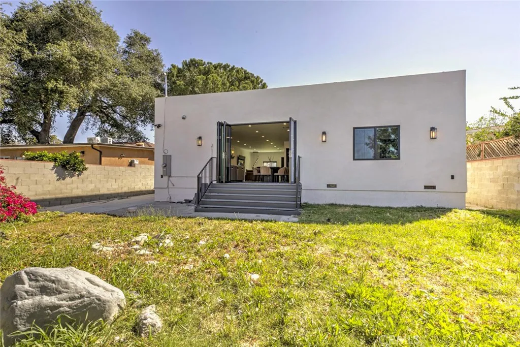 Additional image 35 of 10823 Parr Ave, Sunland, CA 91040